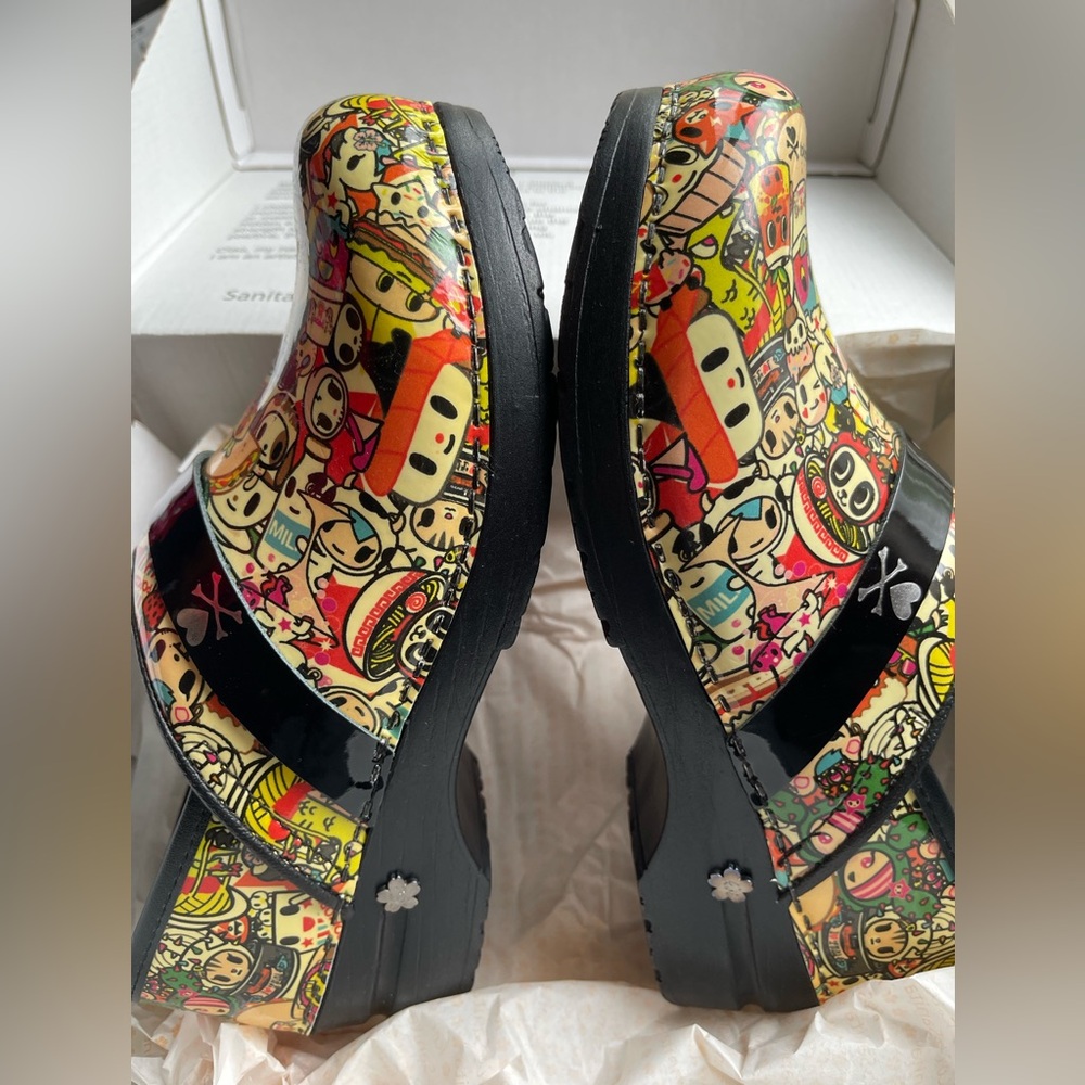Sanita Kaeleigh Tokidoki Patent Nursing Clogs - Picture 7 of 11